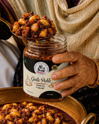Garlic Pickle